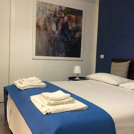 Donna Chiara Holiday House - Toledo Neapol Zewnętrze zdjęcie